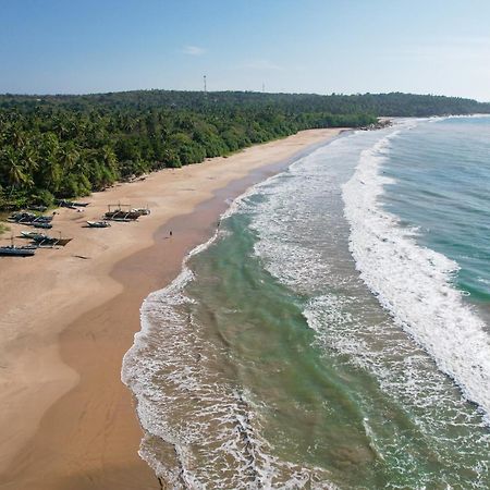 Mawella Beach Resort Tangalle Extérieur photo