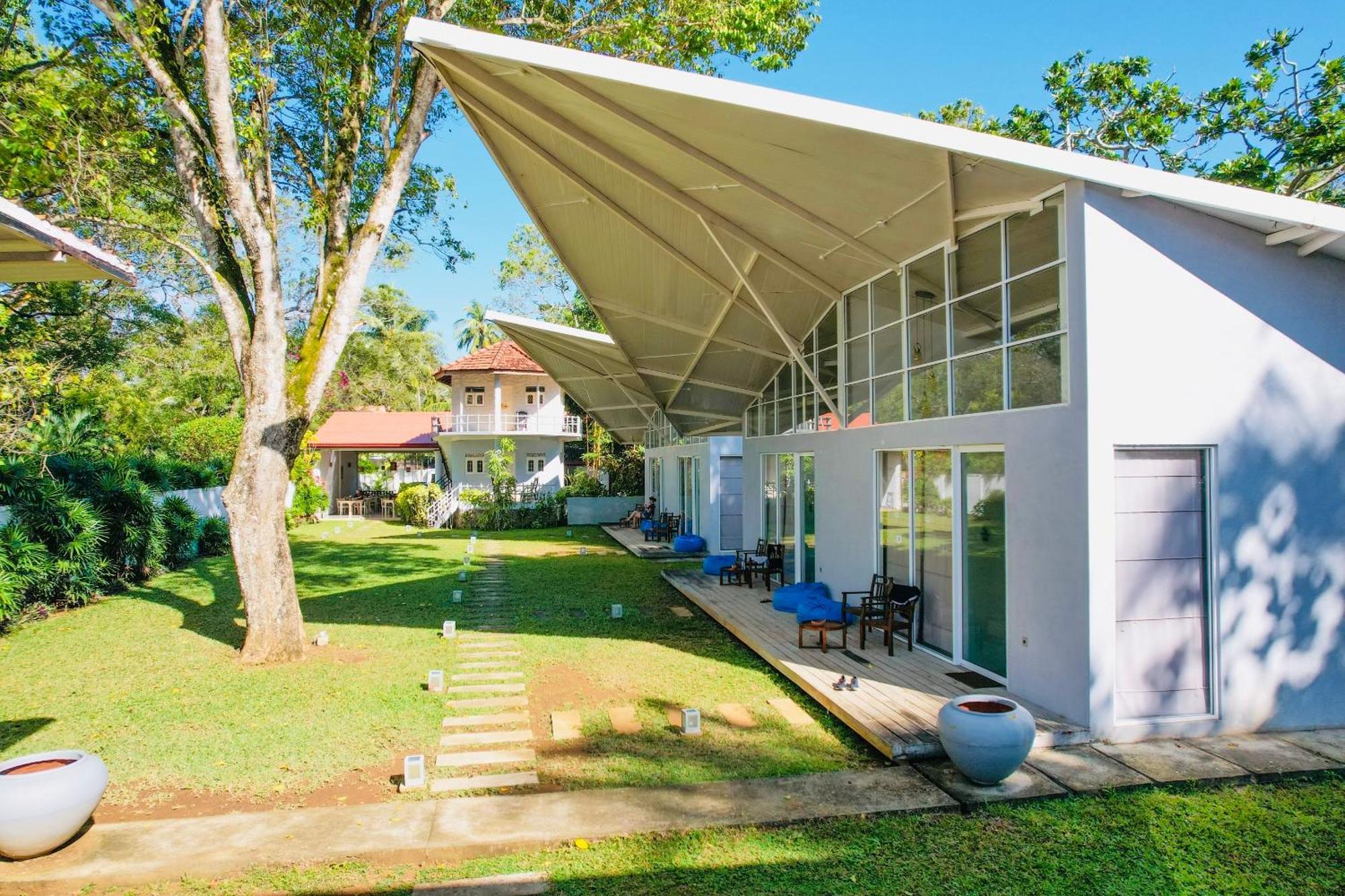 Mawella Beach Resort Tangalle Extérieur photo