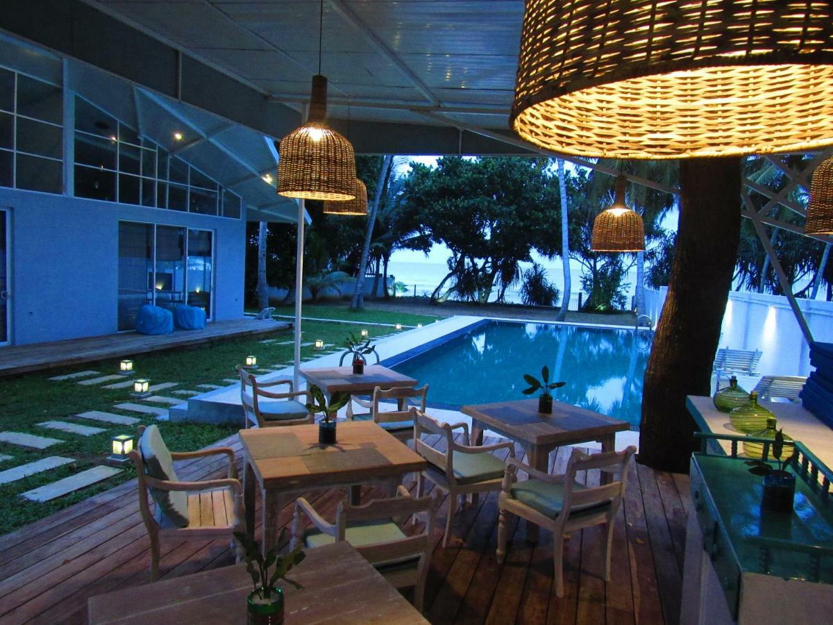 Mawella Beach Resort Tangalle Extérieur photo